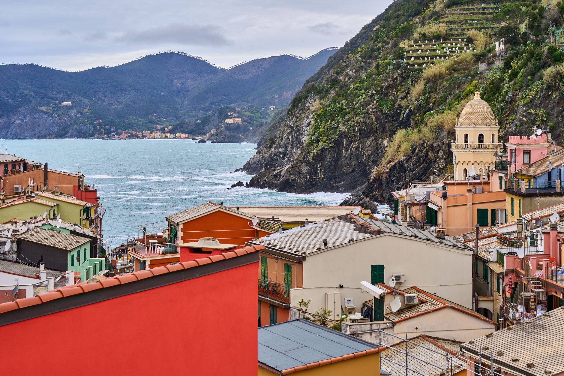 The Cinque Terre Hiking Guide: Trails, Villages & Insider Tips for First-Time Visitors