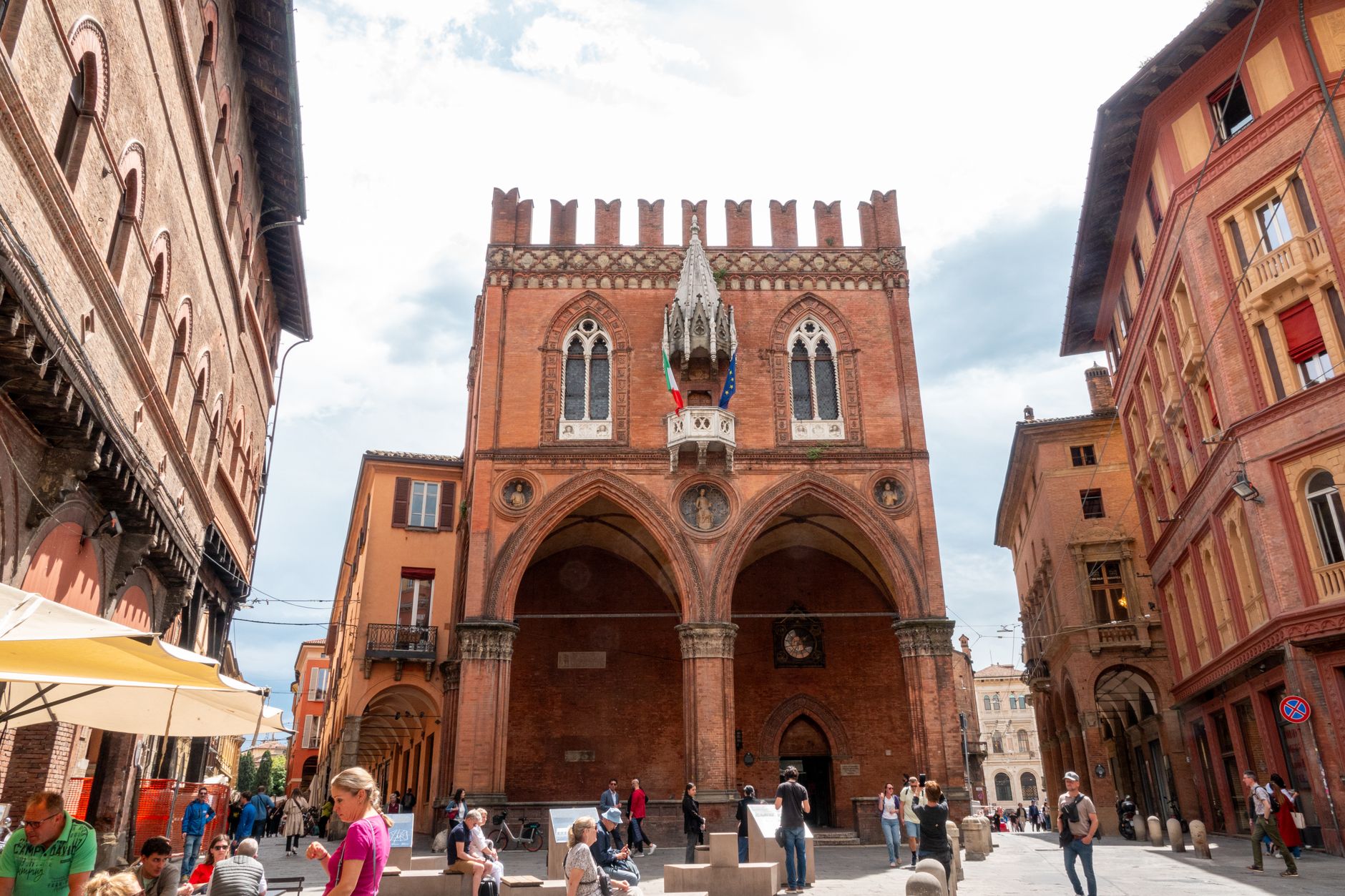 The Ultimate Bologna Food Guide: What to Eat, Drink & Experience in Italy’s Culinary Capital